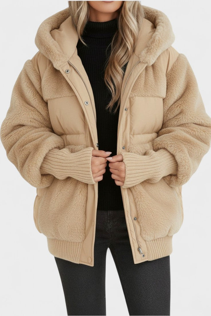 Lena™ | Luksuriøs dunjakke med hætte